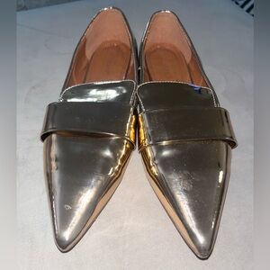 Women’s Rose Gold Flats